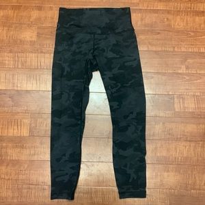 Lululemon Wunder Unders Campo Crop 23 inch